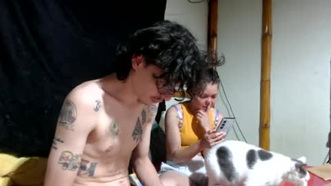 Mia  Sam online show from June 2026 09:35:01 PM