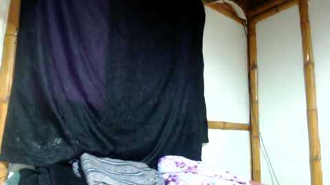 Mia  Sam online show from June 2026 03:36:01 PM