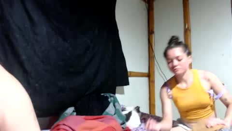 Mia  Sam online show from June 2026 09:28:02 PM