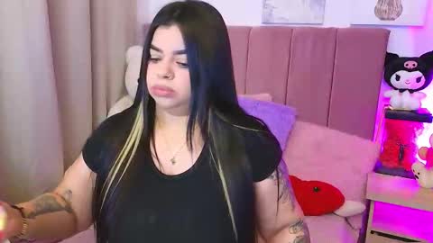 Snapshot of miahjoness chatting on October 2025 01:38:01 AM Miah Joness online show from October 2025 01:38:01 AM