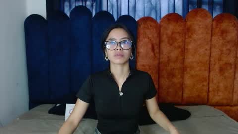 miahotcs online show from March 2026 02:56:01 PM