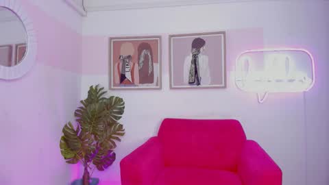 Mia Khalifa online show from January 2026 03:34:01 AM