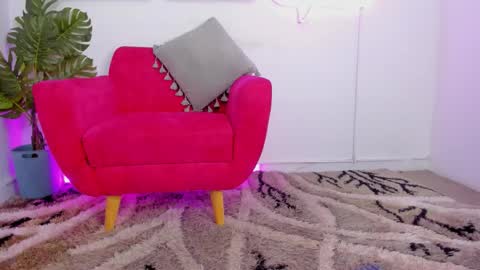 Mia Khalifa online show from February 2026 03:38:02 AM