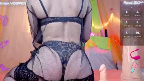 Snapshot of miakitana chatting on February 2025 02:10:02 AM Mia online show from February 2025 02:10:02 AM