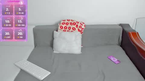 Snapshot of miakittyy chatting on September 2025 12:46:02 AM Mia Kittyy online show from September 2025 12:46:02 AM