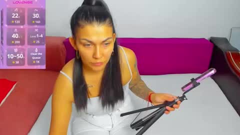 Snapshot of miakittyy chatting on October 2025 04:16:01 PM Mia Kittyy online show from October 2025 04:16:01 PM