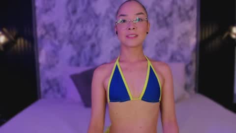 Snapshot of mialarouse chatting on May 2026 09:34:01 PM Mia Larouse online show from May 2026 09:34:01 PM
