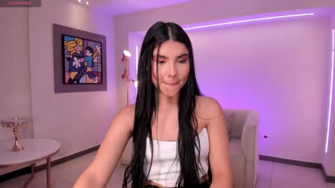 Call me Mia  online show from October 2025 11:20:02 AM