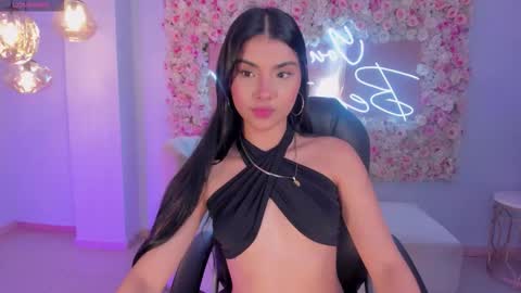 Call me Mia  online show from November 2025 11:36:02 AM