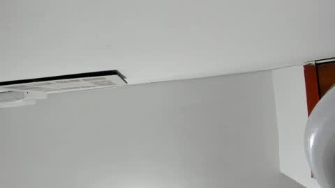 Mia Lenox online show from November 2025 09:15:01 PM