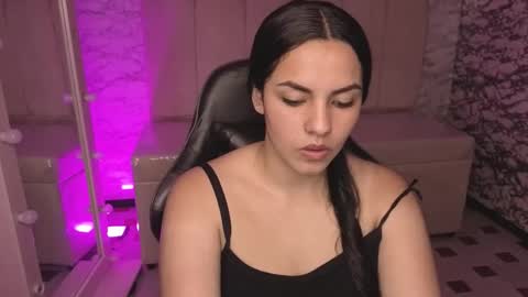 Hi Stream 1500 to 2100 online show from September 2025 08:23:01 PM