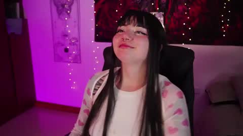 Lili online show from June 2026 02:00:01 AM