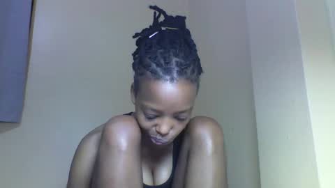 Muffin online show from November 2025 01:38:01 AM