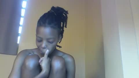 Muffin online show from November 2025 12:27:02 PM