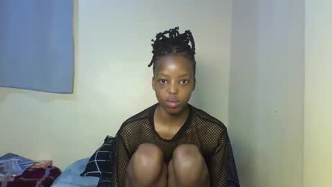 Muffin online show from December 2025 01:18:02 PM