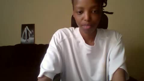 Muffin online show from April 2026 01:04:01 PM