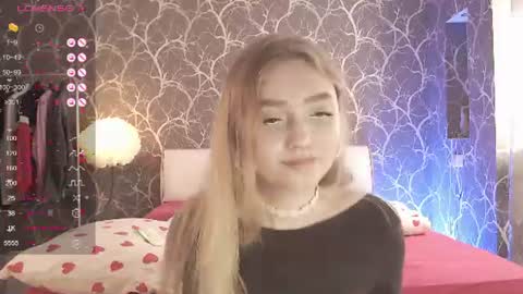 Mia online show from June 2026 03:00:02 PM