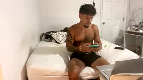 Snapshot of miamiclos1 chatting on February 2026 02:53:02 AM miamiclos1 online show from February 2026 02:53:02 AM