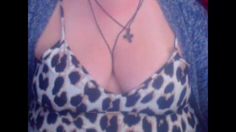 maya online show from November 2025 09:48:01 PM