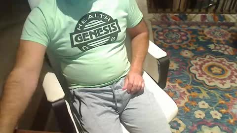 Snapshot of miamiwrestler chatting on January 2026 01:37:02 PM miamiwrestler online show from January 2026 01:37:02 PM