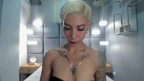 Snapshot of miamorgann chatting on December 2024 11:34:02 AM Mia Morgann online show from December 2024 11:34:02 AM