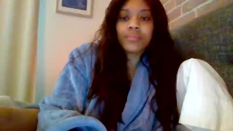 MiaMuffn online show from May 2026 11:15:01 AM