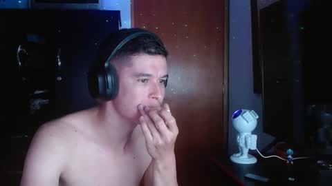 miaou_miaou online show from February 2025 03:21:01 AM