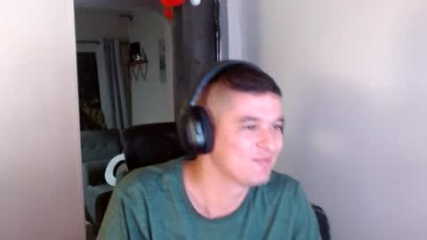 miaou_miaou online show from July 2026 12:20:01 AM