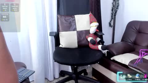 Mia Milf online show from November 2025 10:12:01 PM