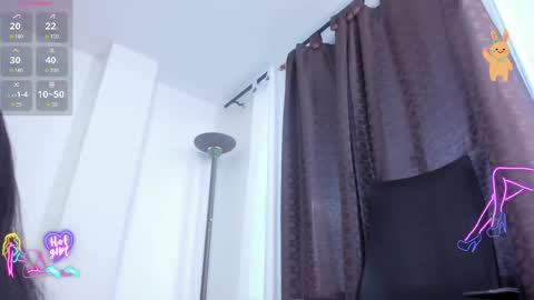 Mia Milf online show from May 2026 10:37:02 PM