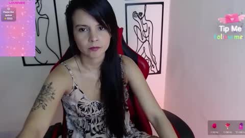 miarobinn_ online show from March 2026 04:01:01 PM