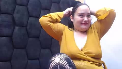 MiaRouse online show from February 2026 06:45:01 PM