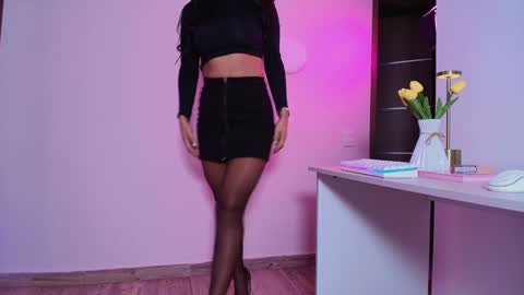 Snapshot of miarouss3 chatting on December 2024 12:34:02 PM My name is Mia Please say hello I like to chat with you. If you have requests or dirty talk please use tip online show from December 2024 12:34:02 PM