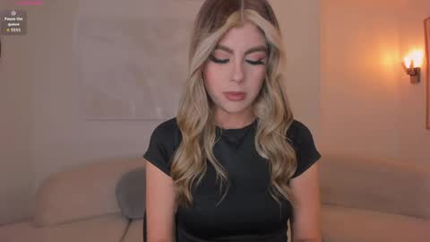 Mia Silva online show from June 2026 11:05:01 AM