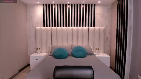 Mia Silva online show from June 2026 10:53:02 AM