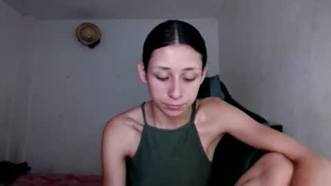 mia online show from February 2026 09:10:01 PM