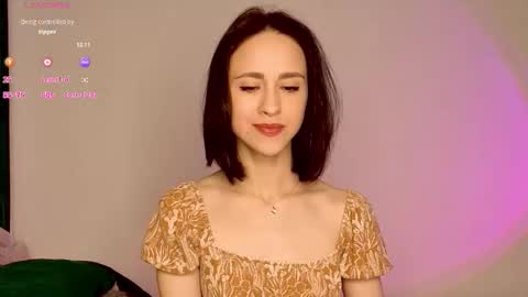 Snapshot of miasweetashoney chatting on November 2025 06:24:01 AM Mia online show from November 2025 06:24:01 AM