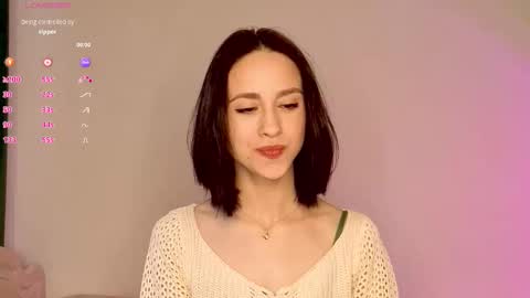 Snapshot of miasweetashoney chatting on November 2025 06:01:01 AM Mia online show from November 2025 06:01:01 AM