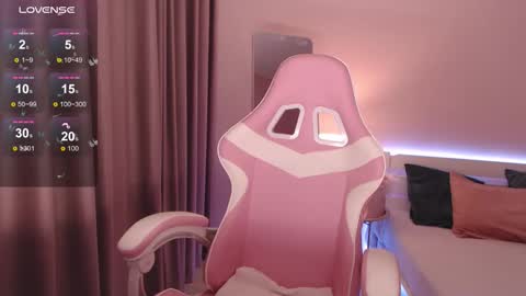 Snapshot of miatory chatting on November 2025 06:17:01 PM Sofia online show from November 2025 06:17:01 PM