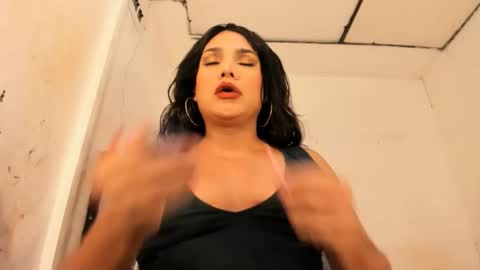 miavaniity54 online show from October 2025 09:26:02 PM