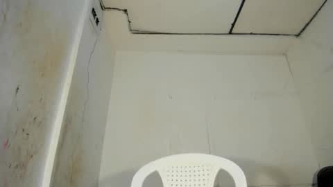 miavaniity54 online show from April 2026 09:17:02 PM