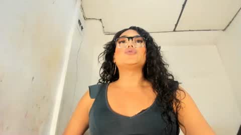 miavaniity54 online show from May 2026 09:22:01 PM