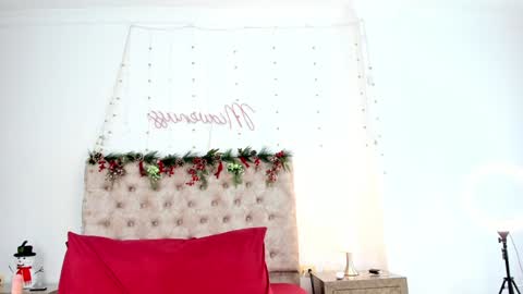 Snapshot of miavenuss_1 chatting on December 2024 07:33:01 PM Miavenuss 1 online show from December 2024 07:33:01 PM
