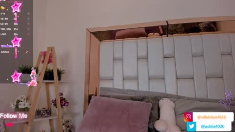 Snapshot of miavillalobos_ chatting on January 2025 10:41:02 PM Mia Villalobos online show from January 2025 10:41:02 PM