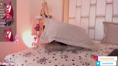 Snapshot of miavillalobos_ chatting on February 2025 09:57:01 PM Mia Villalobos online show from February 2025 09:57:01 PM