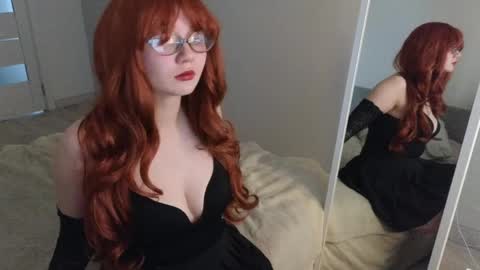 Mia online show from May 2026 11:40:02 AM