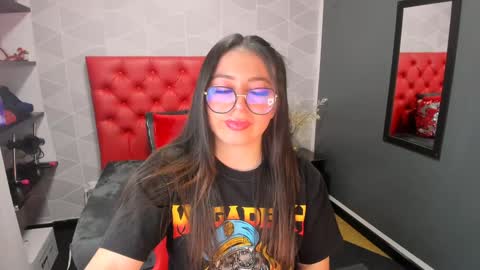 M I A W I L S online show from February 2025 07:17:01 PM