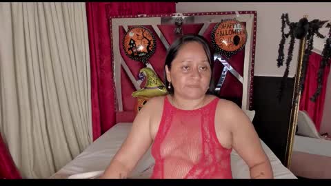 Snapshot of micaelahott_ chatting on October 2025 02:56:01 AM micaelahott_ online show from October 2025 02:56:01 AM