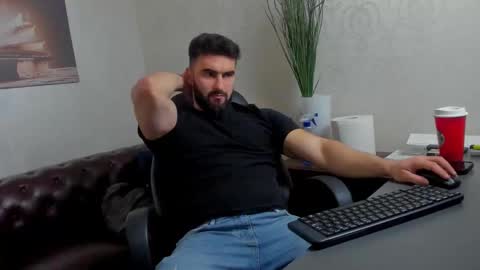 MicahLane online show from October 2025 05:20:02 AM