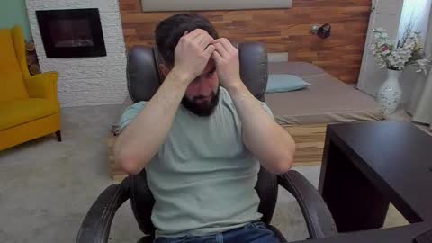 Snapshot of micahlane chatting on February 2026 06:19:02 AM MicahLane online show from February 2026 06:19:02 AM